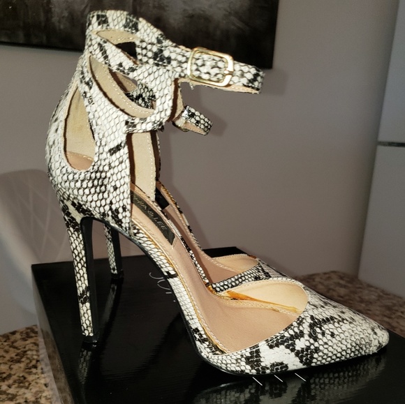 Snakeskin Heels - Picture 2 of 2